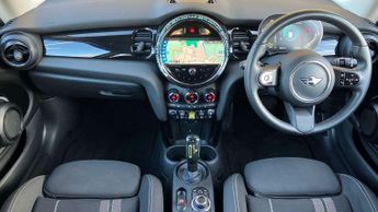 MINI Hatchback Cooper S Level 1