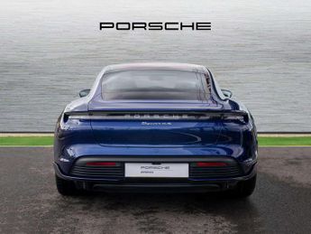 Porsche Taycan 