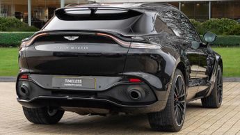 Aston Martin DBX 