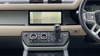 Land Rover Defender XS Edition