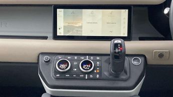 Land Rover Defender XS Edition