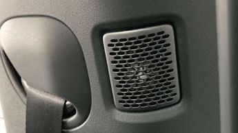 Land Rover Defender XS Edition