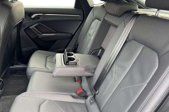 Audi Q3 Black Edition