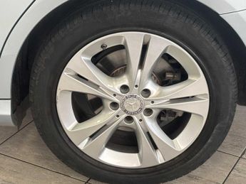 Mercedes-Benz C Class SE