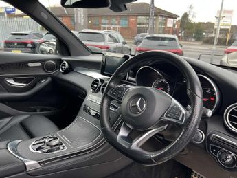 Mercedes-Benz GLC AMG Line