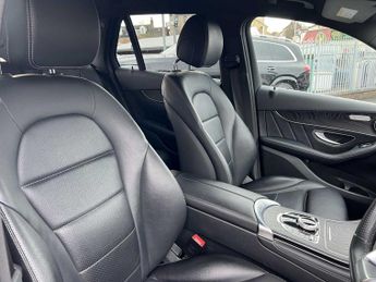 Mercedes-Benz GLC AMG Line