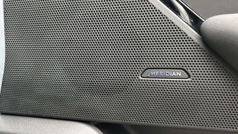 Land Rover Range Rover Velar Dynamic SE