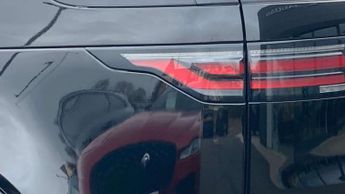 Land Rover Discovery R-Dynamic HSE