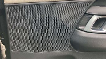 Land Rover Discovery R-Dynamic HSE