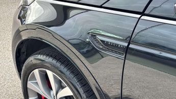 Land Rover Discovery Sport Dynamic HSE