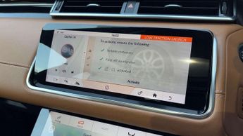 Land Rover Range Rover Velar SE