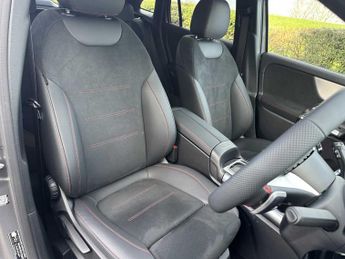 Mercedes-Benz GLA AMG Line