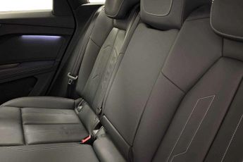 Audi Q4 Black Edition