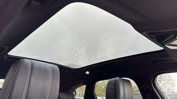 Land Rover Range Rover Velar R-Dynamic HSE