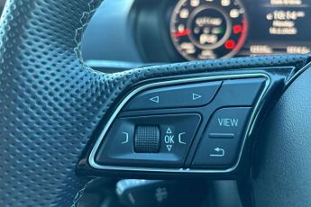 Audi Q2 Black Edition