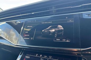 Audi Q7 Black Edition