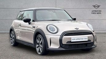 MINI Hatch Cooper Exclusive