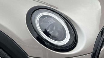 MINI Hatchback Cooper Exclusive