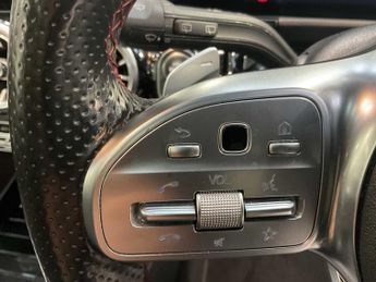 Mercedes-Benz GLA AMG Line