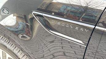 Land Rover Discovery R-Dynamic SE