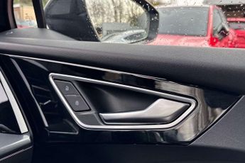 Audi Q4 Black Edition