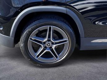 Mercedes-Benz GLA AMG Line