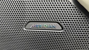 Land Rover Range Rover Velar R-Dynamic SE