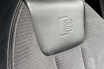 Audi A4 Black Edition