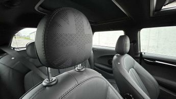 MINI Hatchback Cooper S Level 3