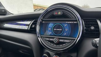 MINI Hatchback Cooper S Level 3