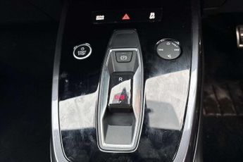Audi Q4 S Line