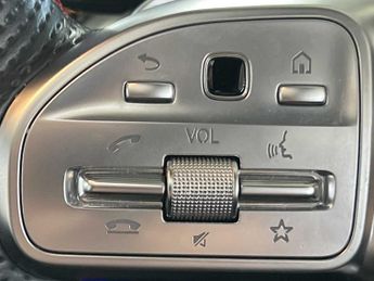 Mercedes-Benz EQB AMG Line