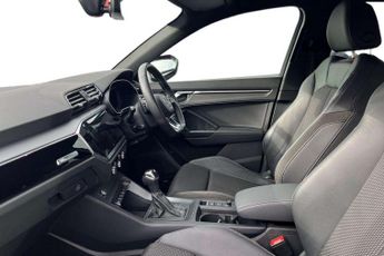 Audi Q3 Black Edition
