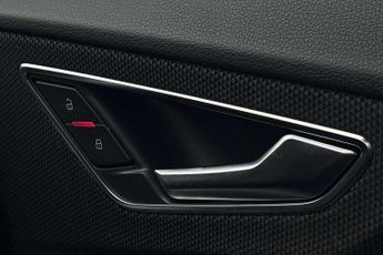 Audi Q2 Black Edition