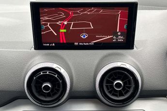 Audi Q2 Black Edition