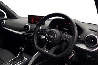 Audi Q2 Black Edition