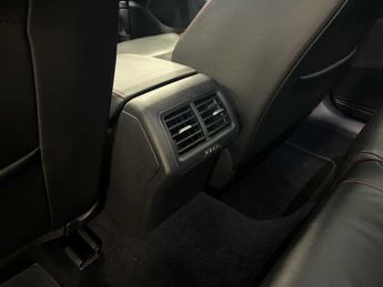 Volkswagen Golf GTI Performance