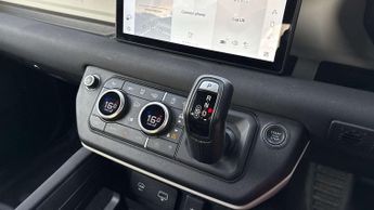 Land Rover Defender X-Dynamic S