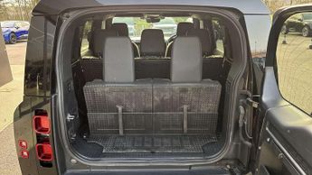 Land Rover Defender X-Dynamic S