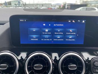 Mercedes-Benz GLA Sport