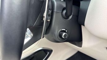 Jaguar F-PACE R-Dynamic HSE Black