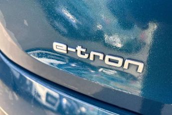 Audi E-Tron 