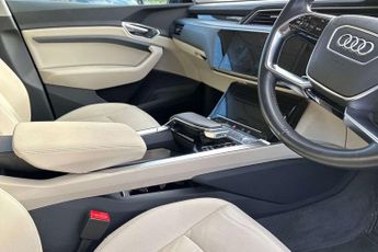 Audi E-Tron 