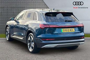 Audi E-Tron 