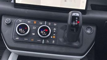 Land Rover Defender X-Dynamic HSE