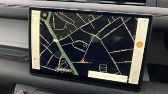 Land Rover Defender X-Dynamic HSE