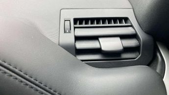 Land Rover Defender X-Dynamic HSE