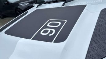 Land Rover Defender HSE