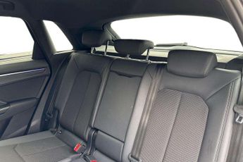 Audi Q3 Black Edition