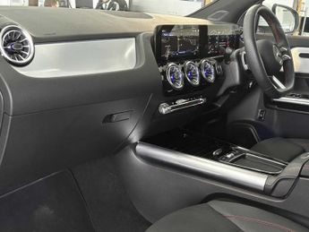 Mercedes-Benz GLA AMG Line